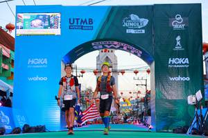 BIB: 2009, 3140
                            <button type="button" onclick="openModal(21814324)" class="btn btn-primary btn-sm float-right btn-popup" data-toggle="modal" data-target=".modal-high-quality">
                        <i class="fas fa-shopping-cart"></i> Add to Cart
                    </button>
                                            <button type="button" onclick="isThisMe(21814324, true)" class="btn btn-success btn-sm float-right btn-popup btn-isme hidden" data-toggle="tooltip" data-placement="bottom" title="นี่คือรูปของคุณใช่ไหม คลิกที่นี่เพื่อเอาเข้าอัลบั้ม">
                        <i class="fas fa-plus"></i> Add to album
                    </button>
                    <button type="button" onclick="isThisMe(21814324, false)" class="btn btn-warning btn-sm float-right btn-popup btn-isnotme hidden">
                        <i class="fas fa-ban"></i> Remove from album
                    </button>